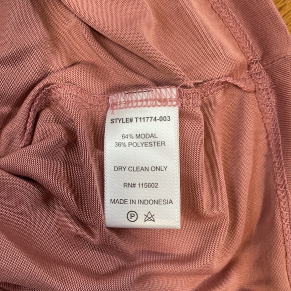 Small rose pink crop top - Picture 2 of 2